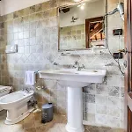 Regno Hotel *