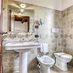 Hotel Regno *